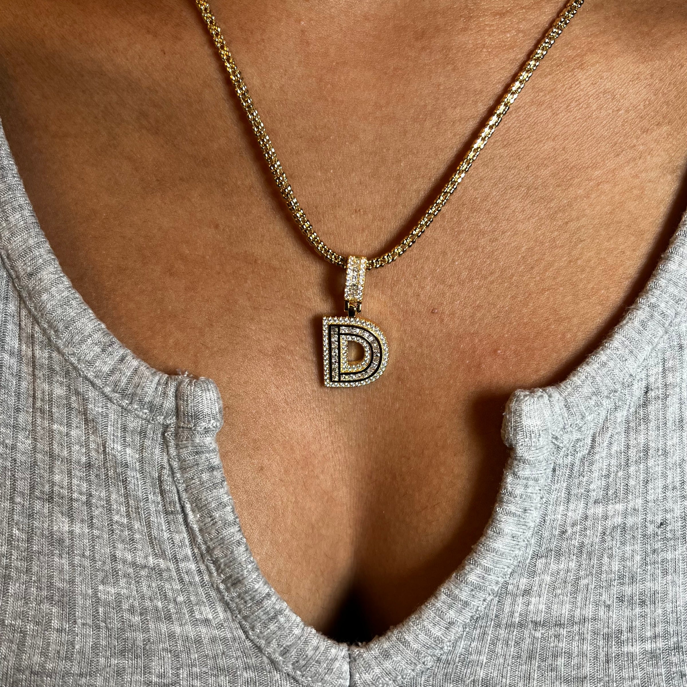 Shine Ice Cut Initial