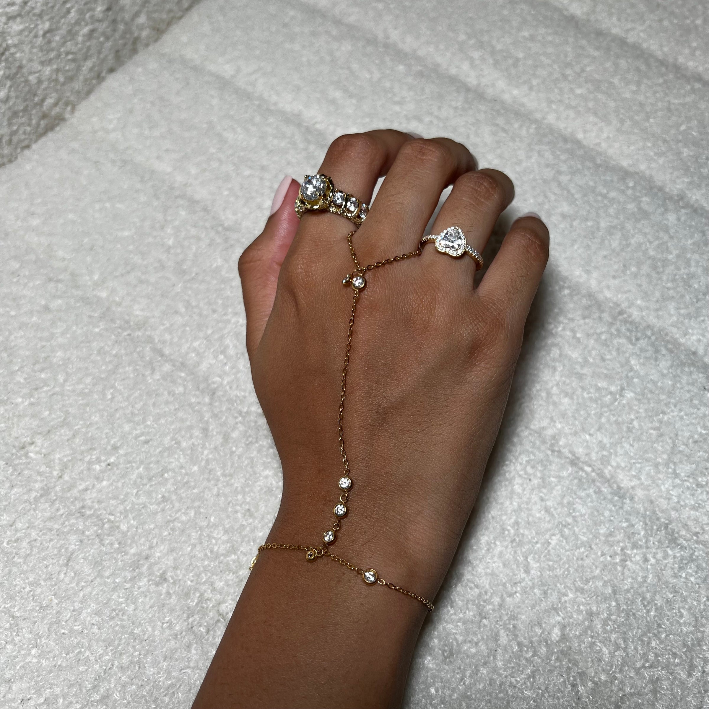 Emma Finger Bracelet