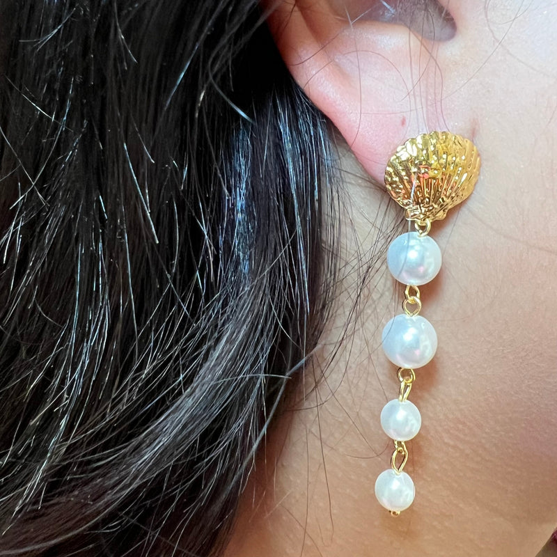 Cutest Shell Pearl Stud Earrings