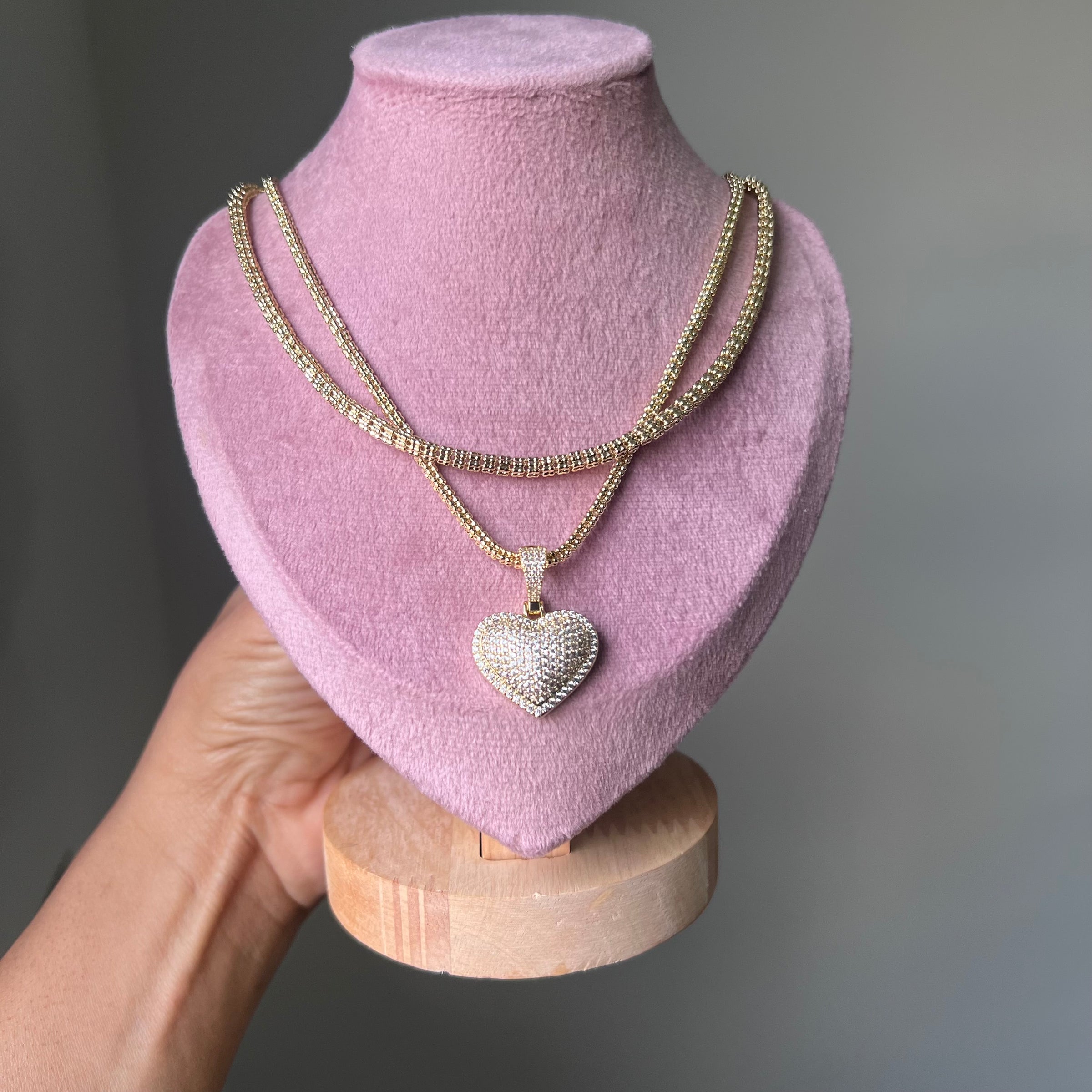 The Layered Heart Ice Chain