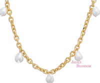 Greta Pearl Necklace