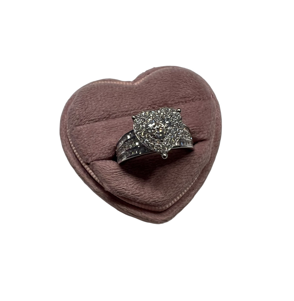 Corazon Ring