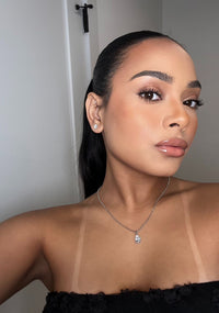 Nioby Stud Earrings