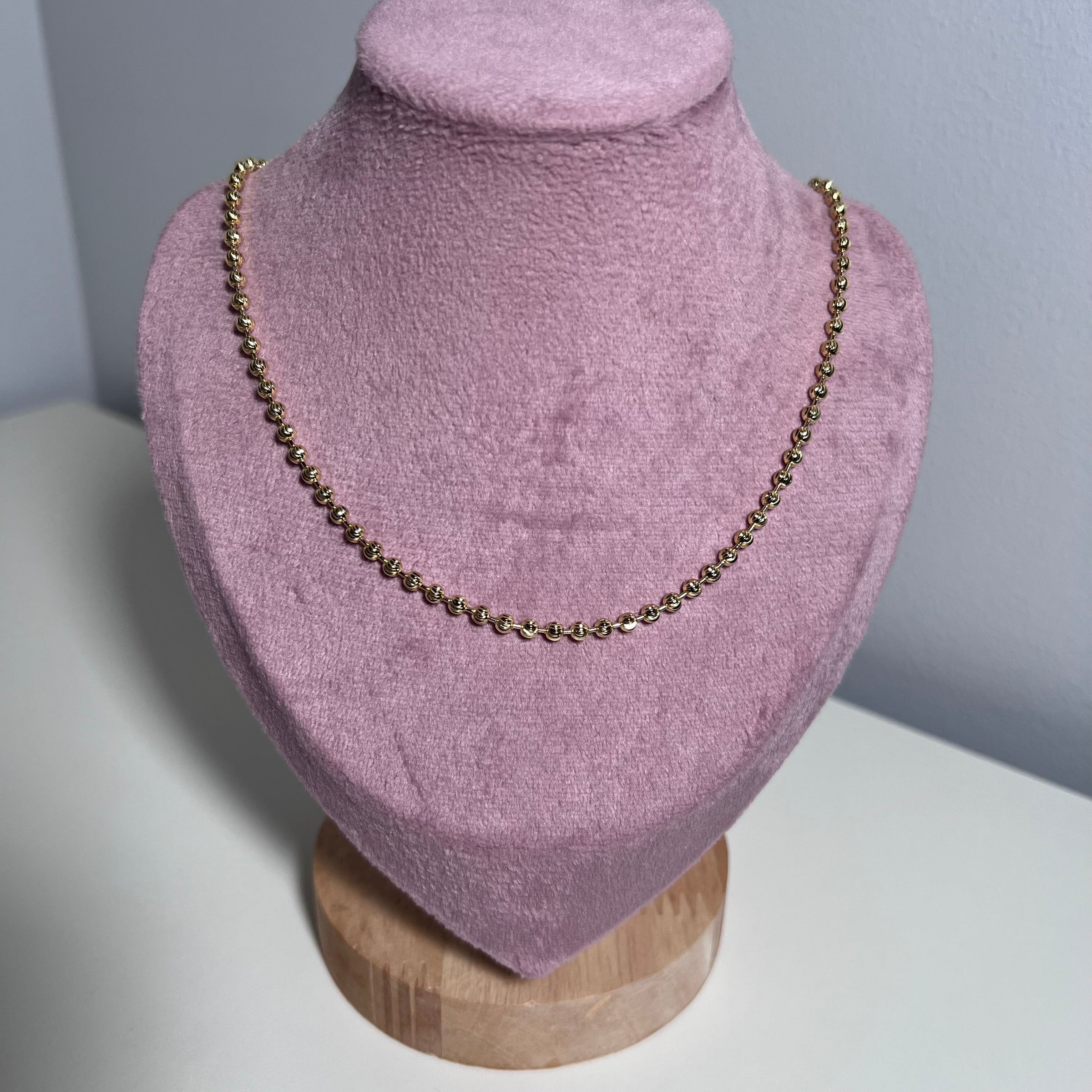 Moon Cut Chain