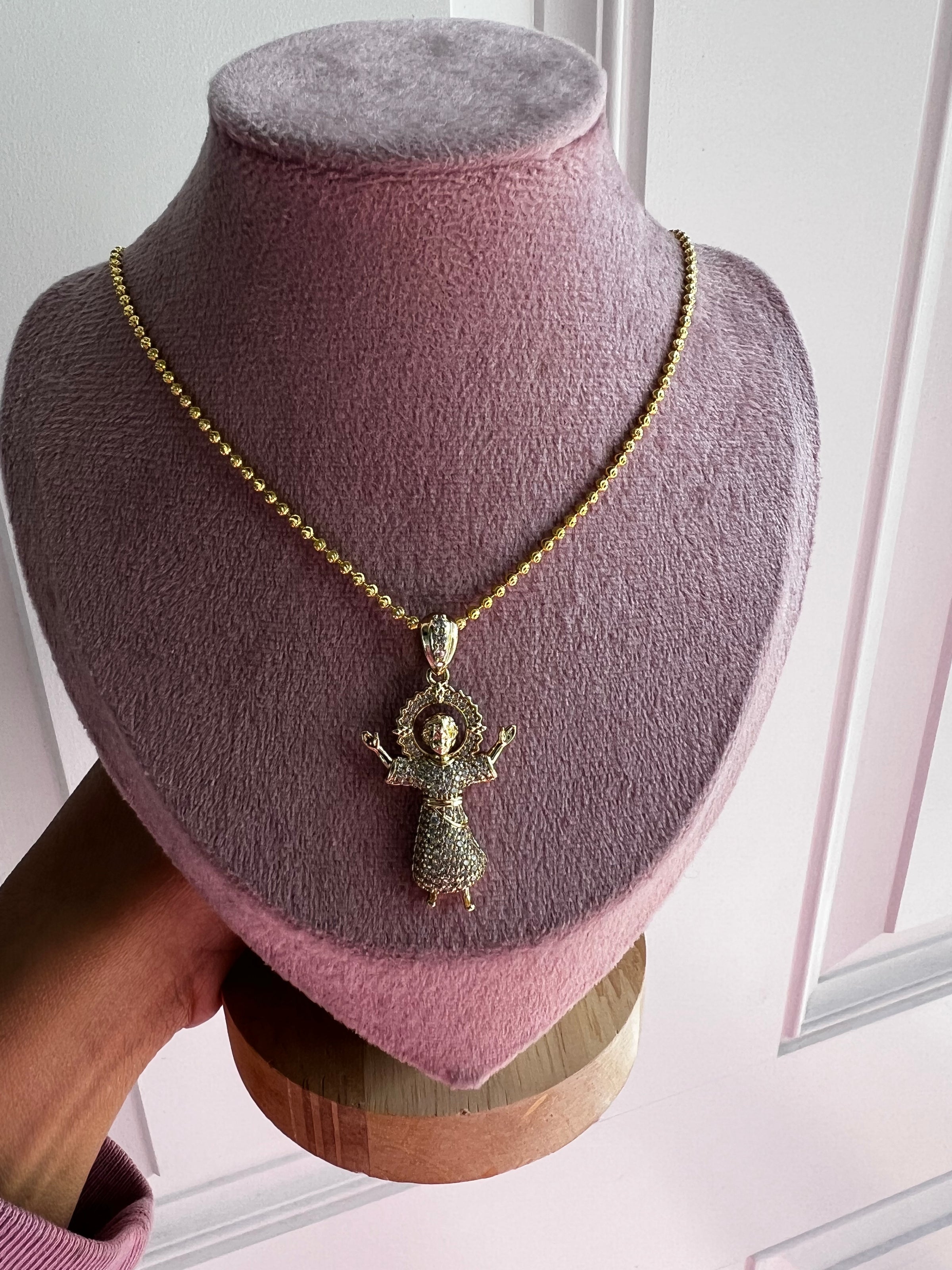 Moon Divino Niño Necklace