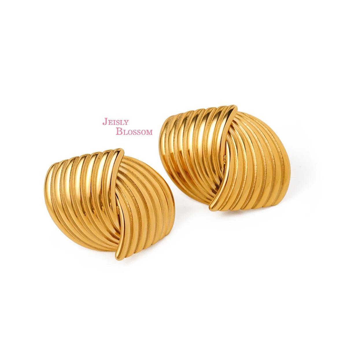 Dama Stud Earrings