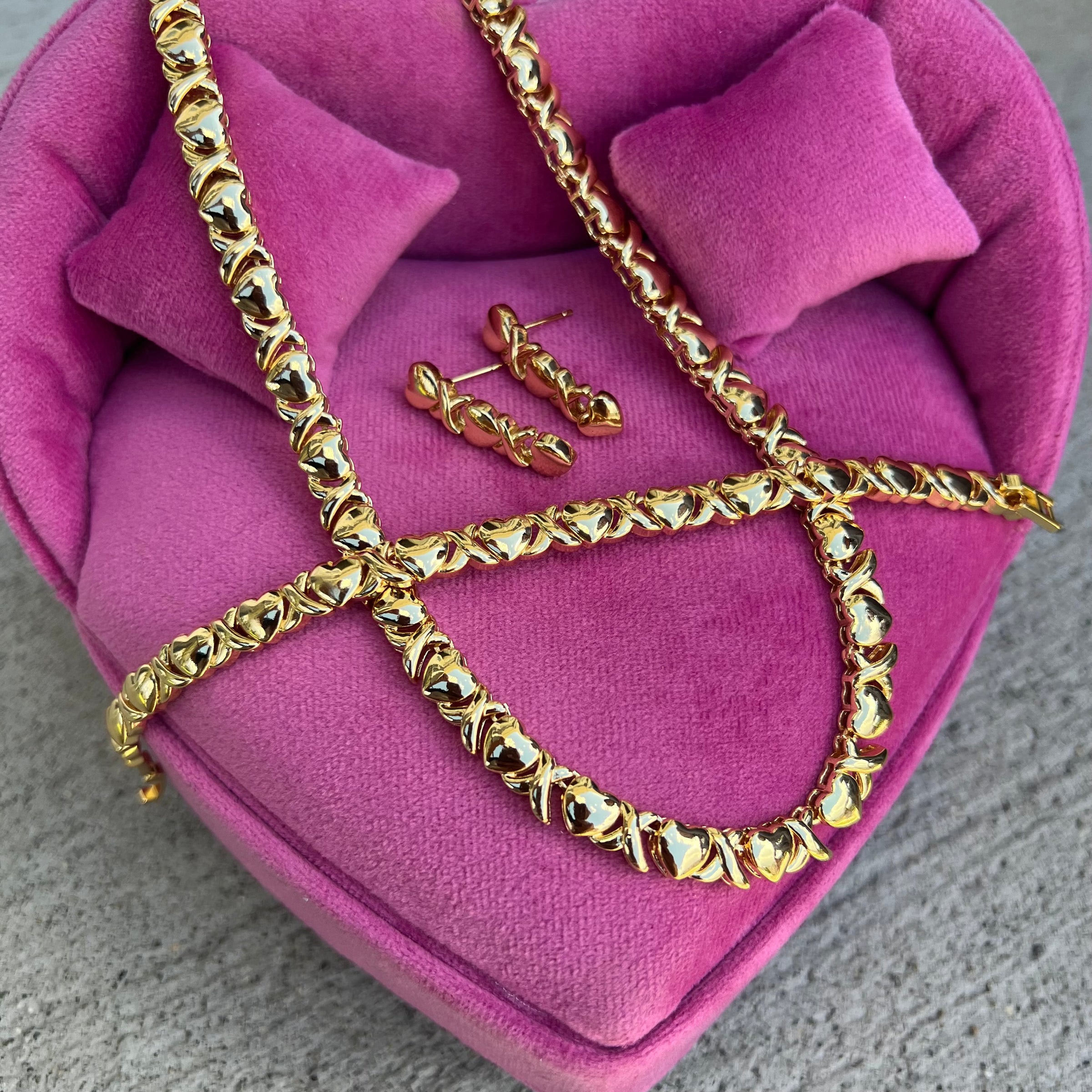 Maeve Heart Set