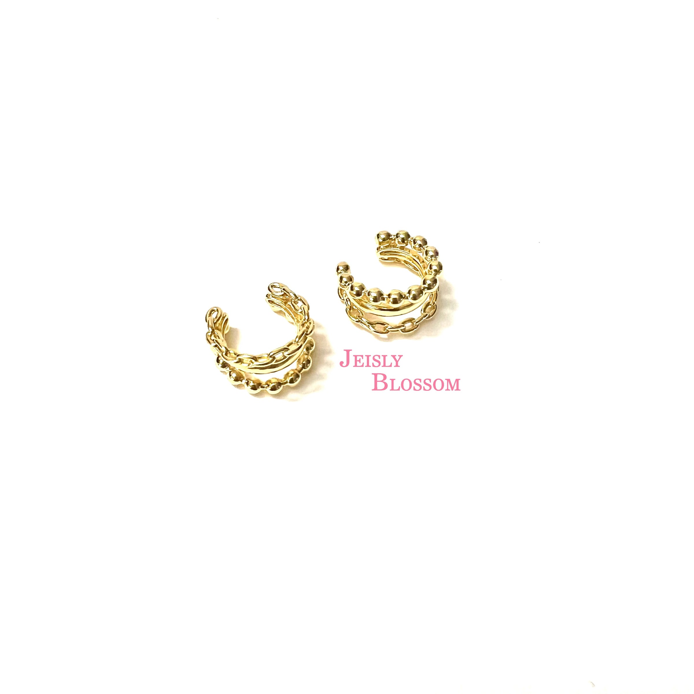 Viennan Stud Earrings