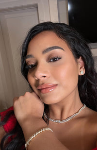 Ivelis Stud Earrings
