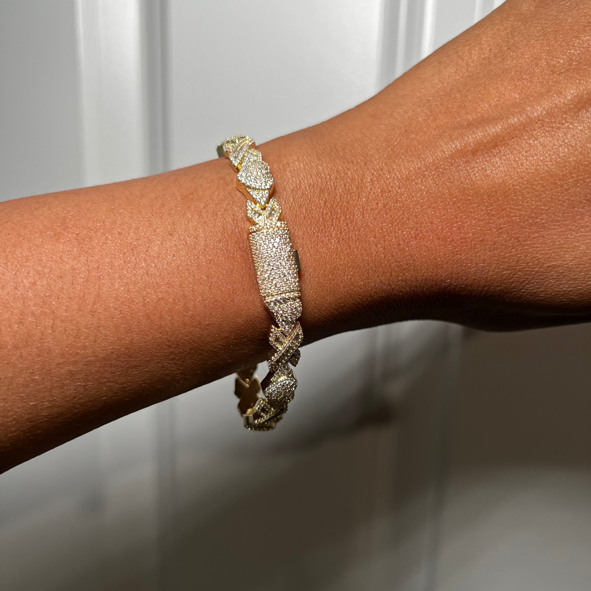 Gio X Heart Bracelet