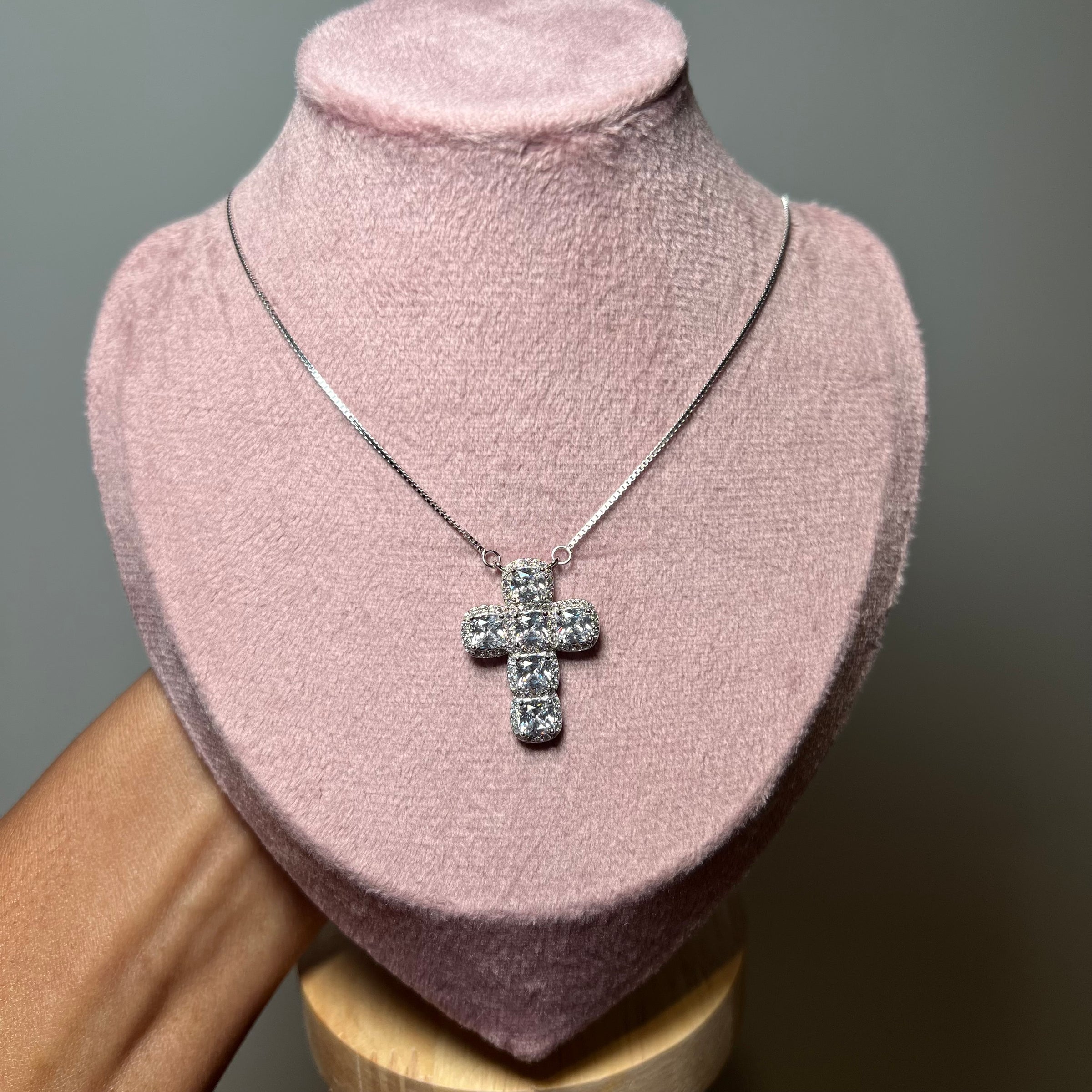 Dainty Cross Necklace