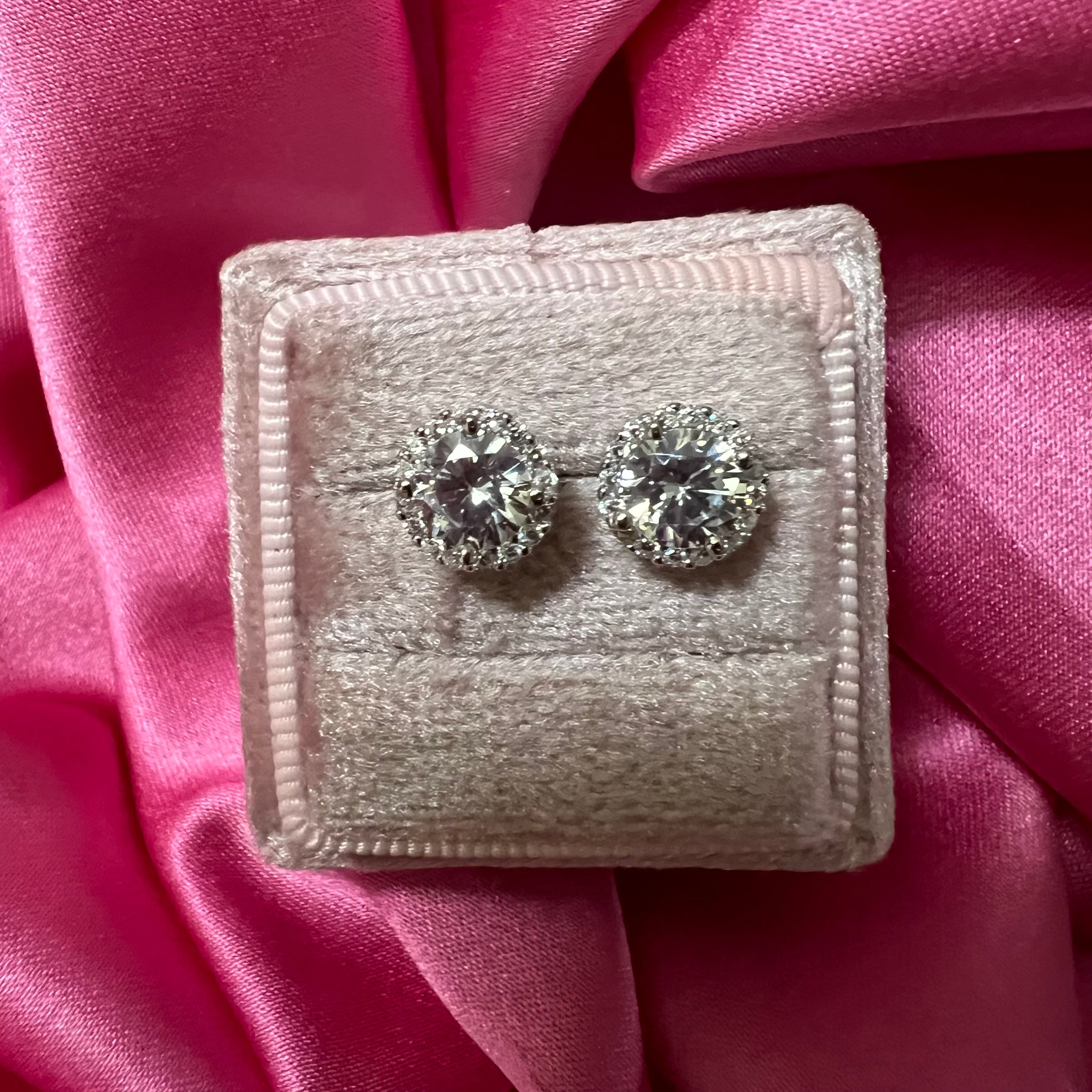 Karina Stud Earrings