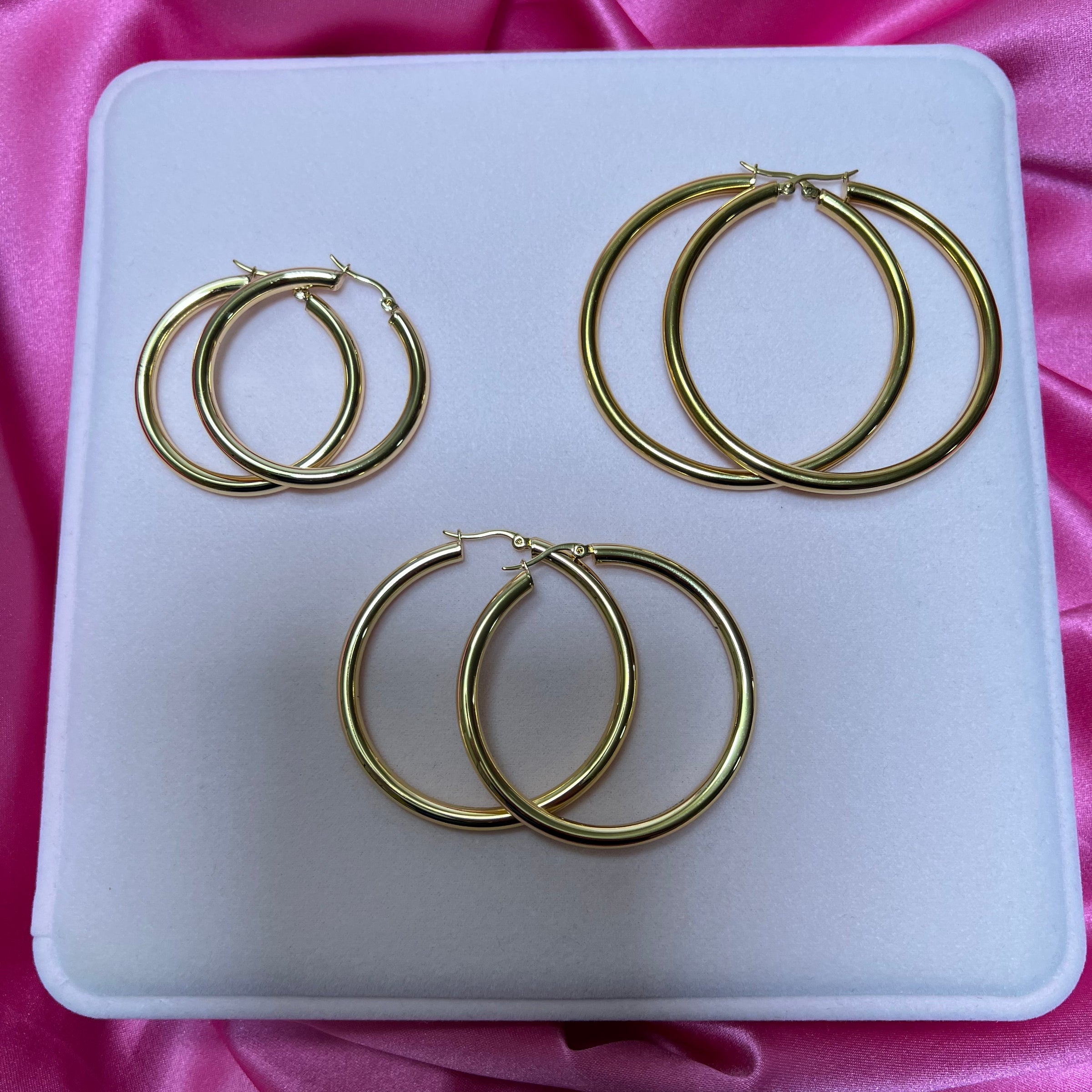 Capri Hoops