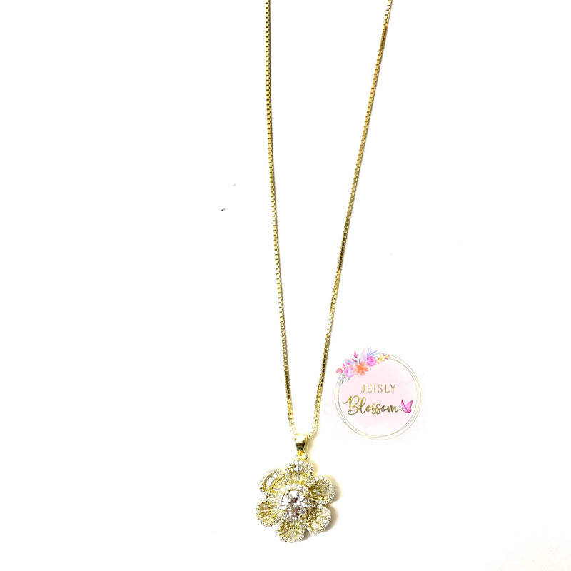 Wendy Flower Necklace