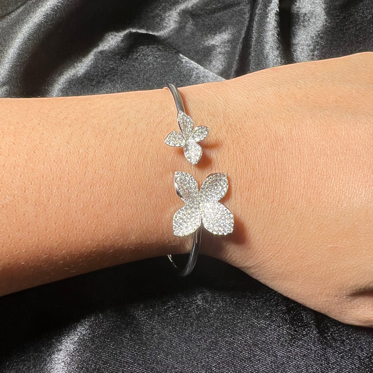 Small Open Flower Bangle